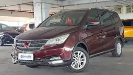 Wuling Cortez 1.5 C Bensin-MT 2019 Merah /