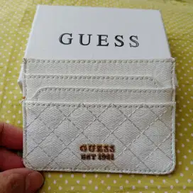 DOMPET KARTU GUESS NERIMA SLG SERIES