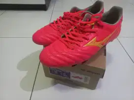 (off sd tgl 21 des) Sepatu bola Mizuno Morelia neo iv pro like new