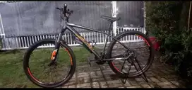 Sepeda MTB United Detroid 2.1