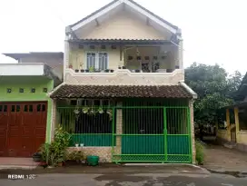 DIJUAL RUMAH 2 LANTAI MURAH