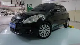 Pajak Panjang TDP 15JT Suzuki Swift 1.4 GL Bensin-AT 2014 Hitam