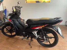 HONDA REVO MULUS KM RENDAH!