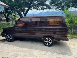 Kijang comando 1991