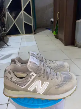 Sepatu new balance