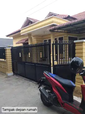 Rumah Siap Huni, dengan Lingkungan yang Nyaman di Lokasi Strategis!