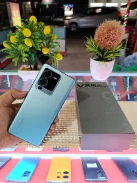 Vivo V25 Pro 5G Ram 12Gb/ 256Gb Fulset Mulus 99% Garansi Resmi Panjang