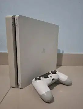 SONY PS4 SLIM 1 TB SECOND