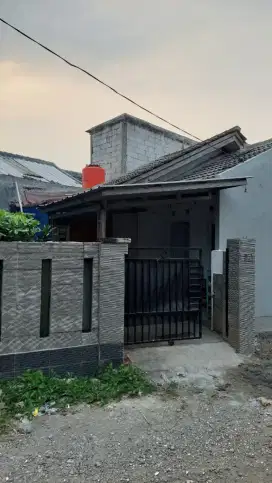 D kontrakan 1 rumah