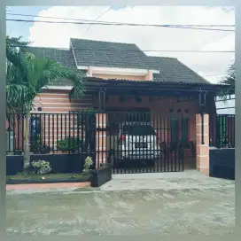 Disewakan Rumah dengan Perabot