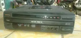 Dvd player aiwa 5 dist kond hdp mls mgkn ada yg tertarik murah sj deh