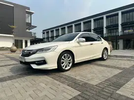 Honda Accord 2018 Bensin