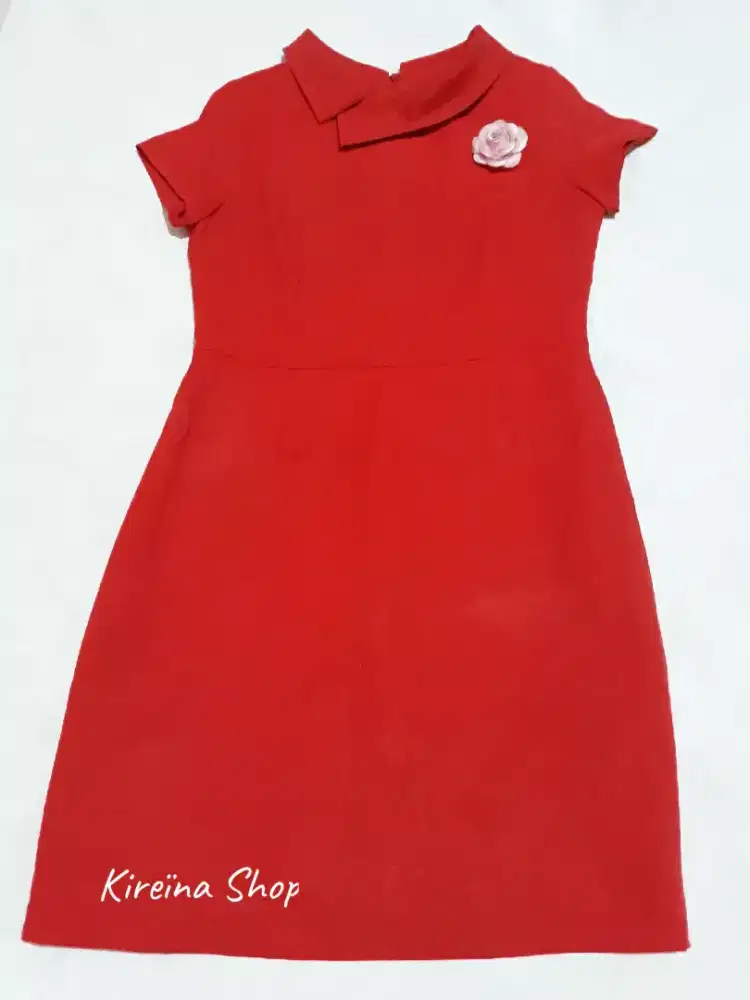 Red Dress ÉPRISE/Gaun Merah