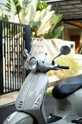 VESPA  PRIMAVERA MURAHH MERIAHHH