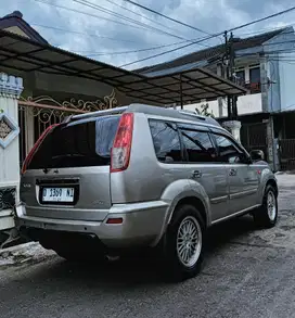 Nissan X-Trail 2005 Bensin