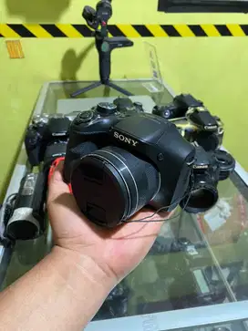 Kamera sony H300 prosumer semi dslr murah