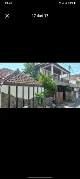 Rumah tengah kota