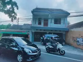 DIJUAL RUMAH/RUKO PINGGIR JALAN RAYA JOGJA-SOLO SHM