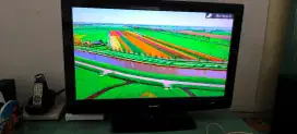TV 32 SHARP JARANG SEKALI PAKAI