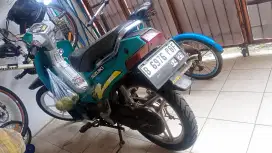 Suzuki Crystal 92 Pajak hidup plat b