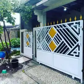 Pintu pagar besi