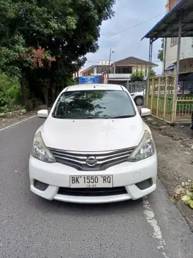 (DP15JT) GRAND LIVINA SV FACELIFT A/T 2017