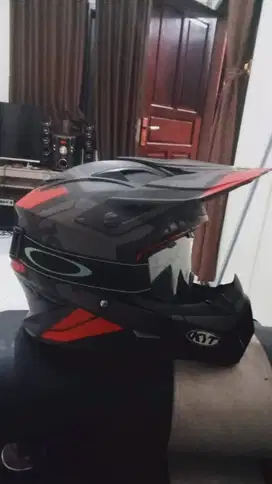 Helm KYT Original Full Face