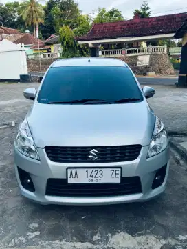 Dijual Suzuki Ertiga GX manual th2012 kondisi istmw trwt siap pake