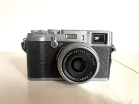 Kamera Fujifilm X100