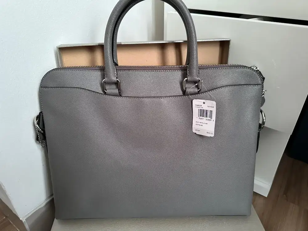 Coach laptop / working structured  briefcase crossgrain NEW and ORI