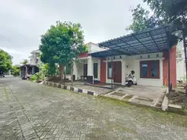 Disewakan Dikontrakan Rumah Full Furnished Perumahan Merapi Regency