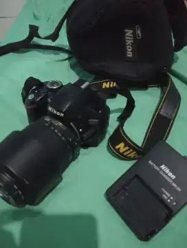 Nikon D3200 dijual cepat