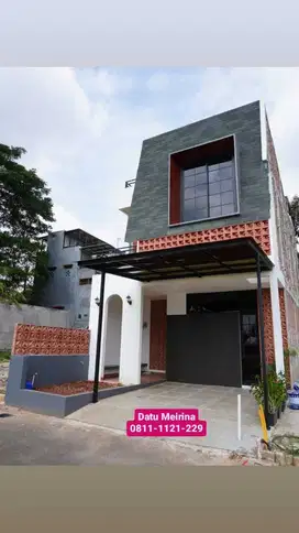 Townhouse 2.5 Lantai Cibubur 5 Menit Stasiun LRT 10 Menit Tol Cibubur