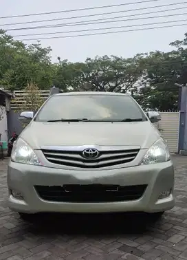 Toyota Kijang Innova 2009 Diesel