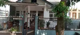 Rumah Luas SHM 16 Meni5 ke Metropolitan Mall Cibubur Siap Huni J-16885