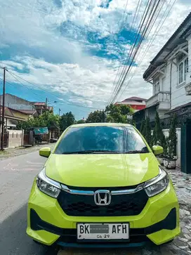 over credit honda brio tipe E