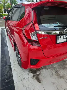 Honda jazz tahun 2014 rs