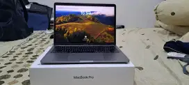 MacBook Pro M2 8gb/512gb