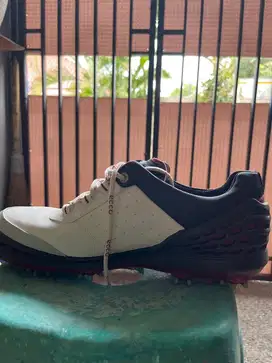 Sepatu golf pria, ukuran 43