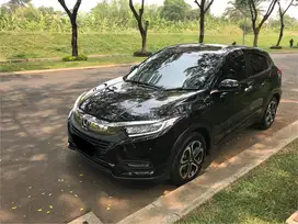 HRV SE 2019  - TERAWAT, TANGAN 1 - JUAL CEPAT .