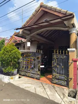 Dijual Cepat Rumah di Duta Harapan Bekasi Utara