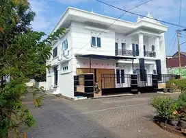 Rumah 2 Lantai Hook di Perum BPD 3 Tlogomulyo