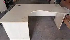 MEJA KERJA KANTOR DAN BELAJAR