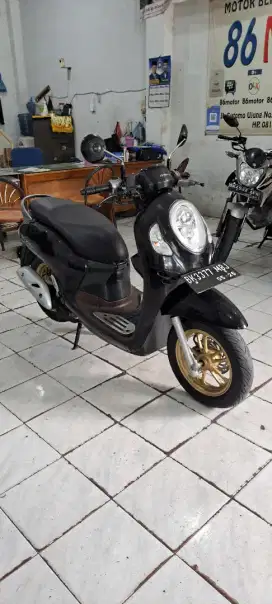 Scoopy prestige terjangkau