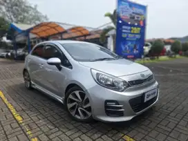 [OLXmobbi] PAJAK PANJANG - KIA RIO 1.4 PLATINUM BENSIN AT 2015