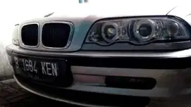 BMW 318i 2002 Bensin