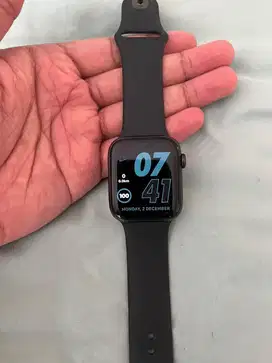 Apple watch SE 44mm black