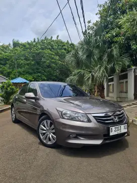 Honda Accord 2011 Bensin