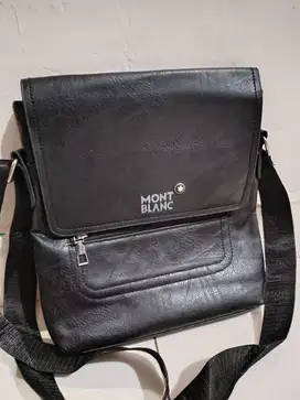 Tas Selempang Mont Blanc