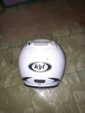 Helm kyt masih bagus